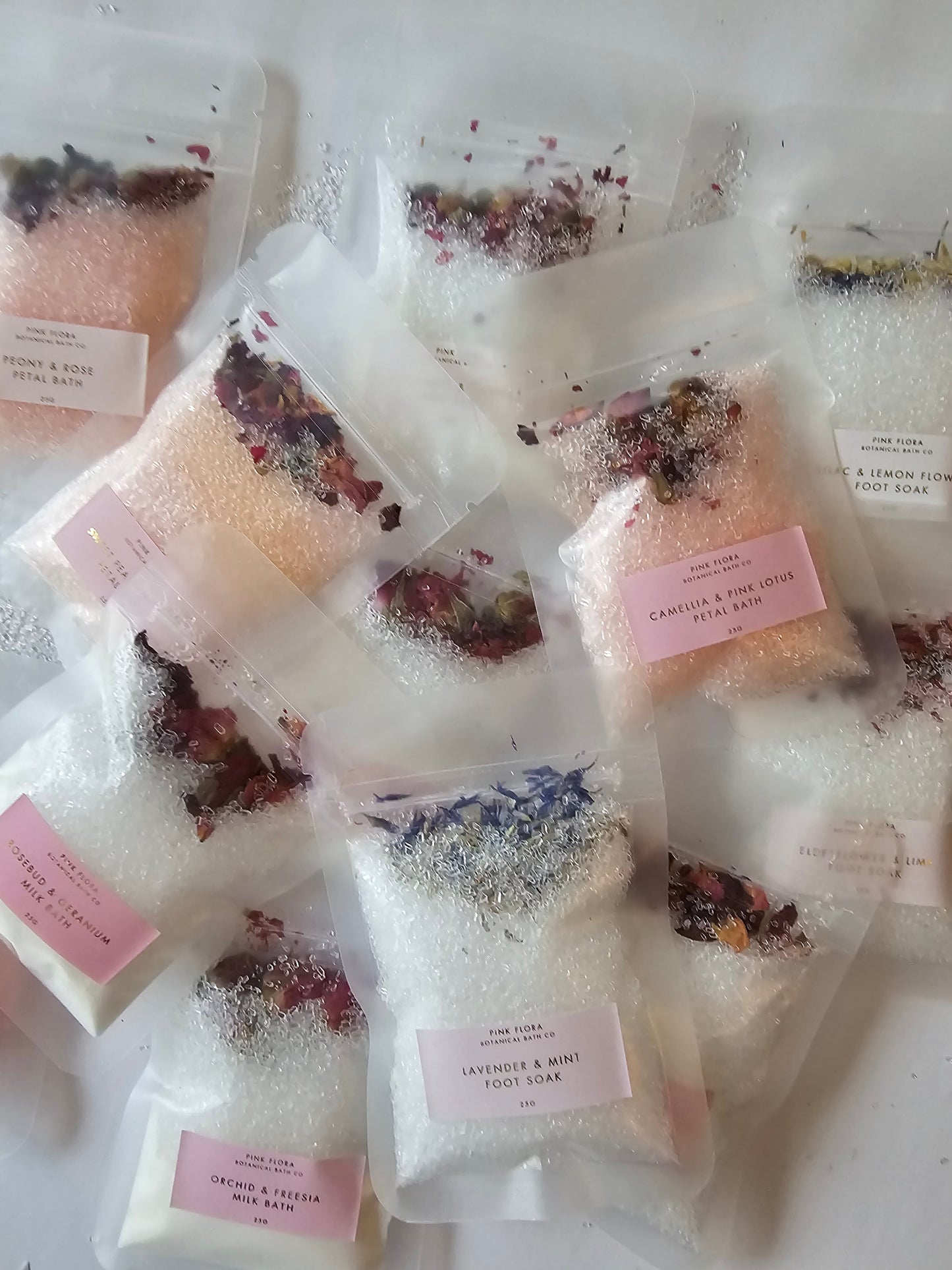 Orchid & Freesia Petite Milk Bath - 25g