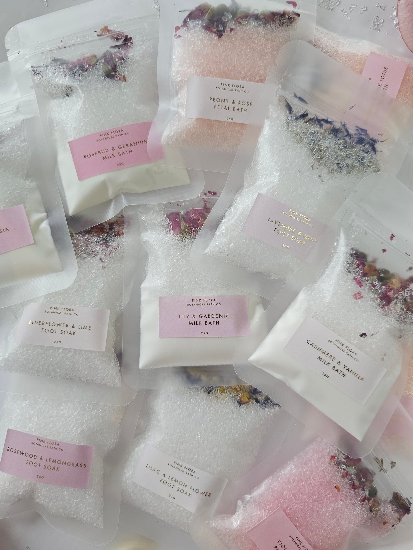 Rosebud & Geranium Petite Milk Bath - 25g